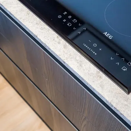 דירה Rustig, Comfortabel App Op 50meter Het *