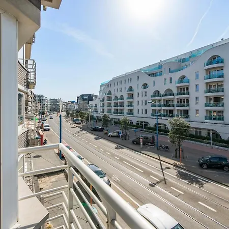 Rustig, Comfortabel App Op 50meter Het Apartamento Koksijde